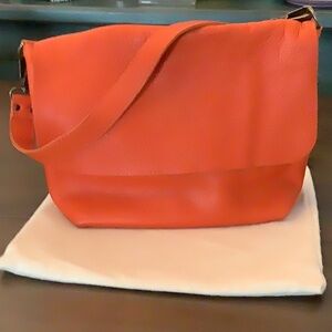 Leather Hand Bag in Burnt Orange pebbled texture handmade in Spain